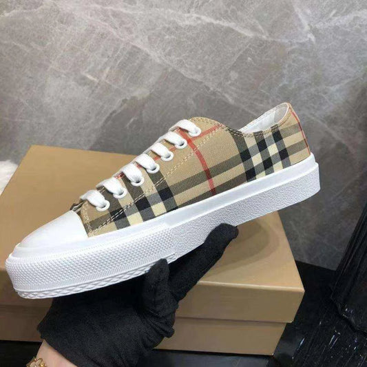 Burberry Vintage Check Canvas Sneaker – Low Top Unisex