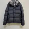 Burberry Daunenjacke mit Kapuze