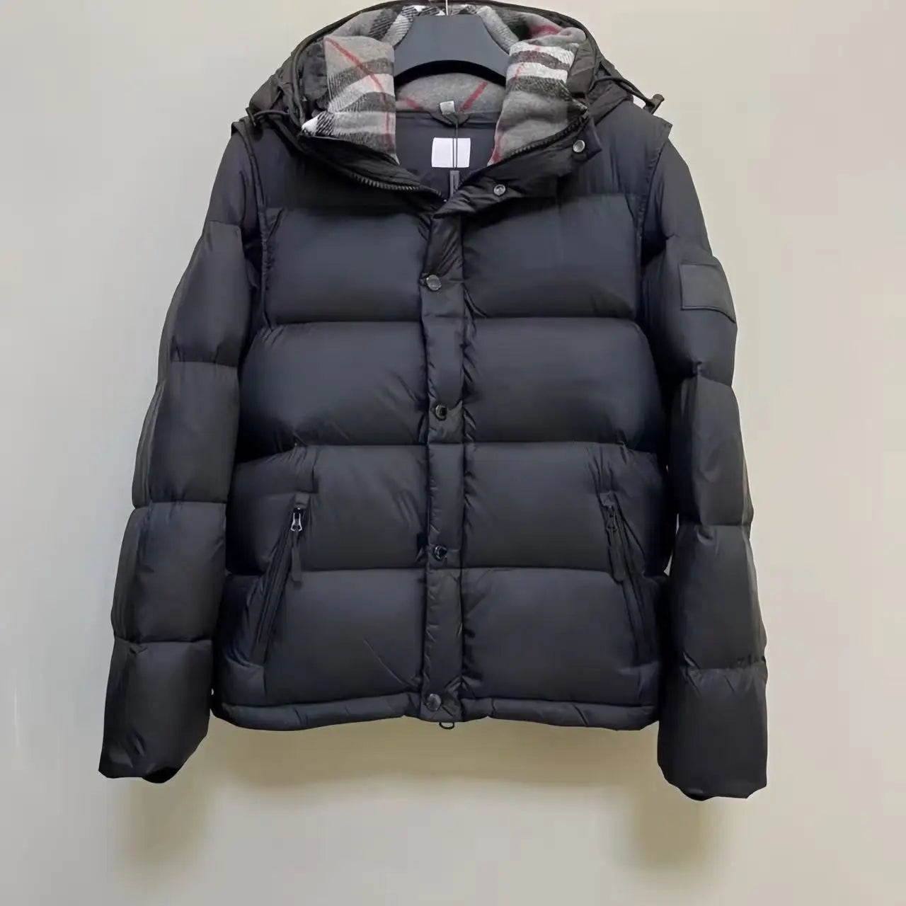 Burberry Daunenjacke mit Kapuze
