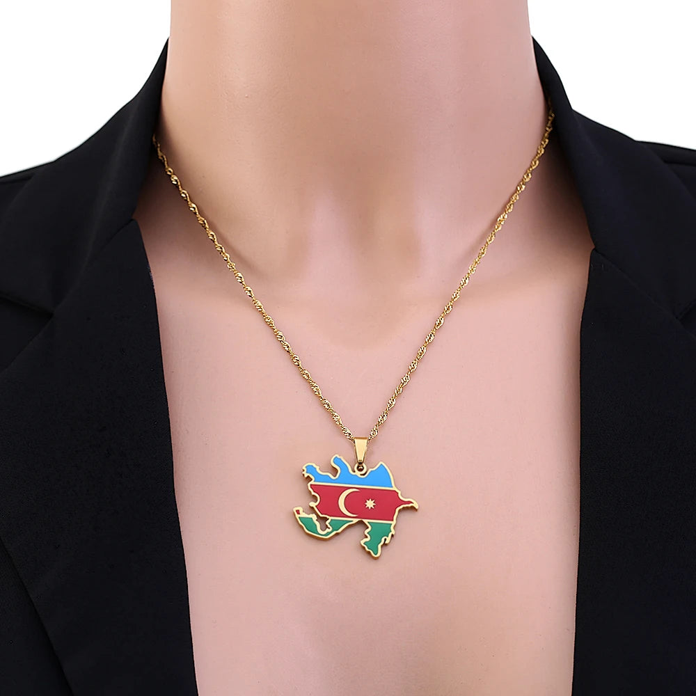 🇦🇿 Aserbaidschan Karte Halskette – Edelstahl Anhänger in Gold & Silber