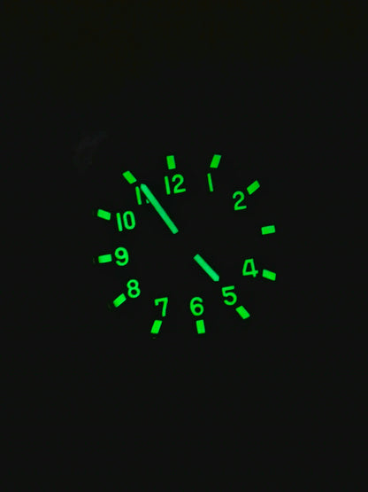 Herrenarmbanduhr Mit Silikonarmband – Sportlich & Elegant