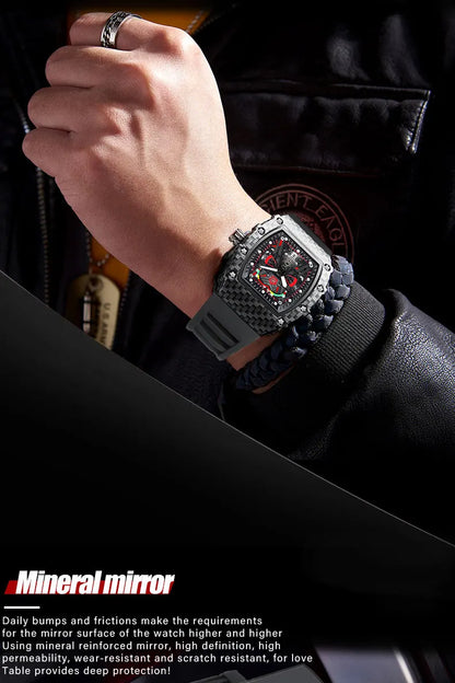 Carbon Sport Automatic – Automatikuhr im Motorsport-Design mit rotem Silikonarmband